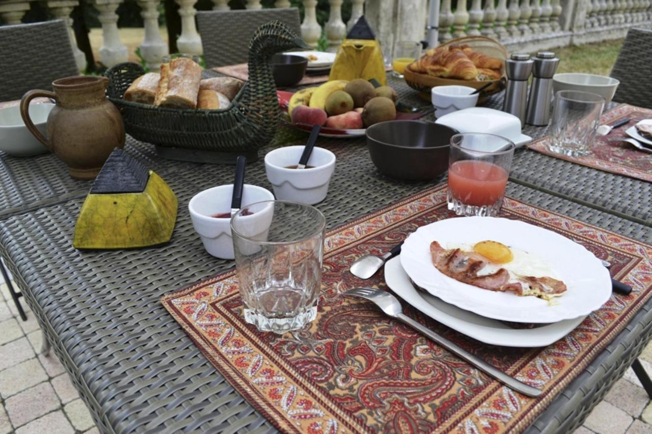 Bed and Breakfast Chateau De Laroche Vianne Экстерьер фото